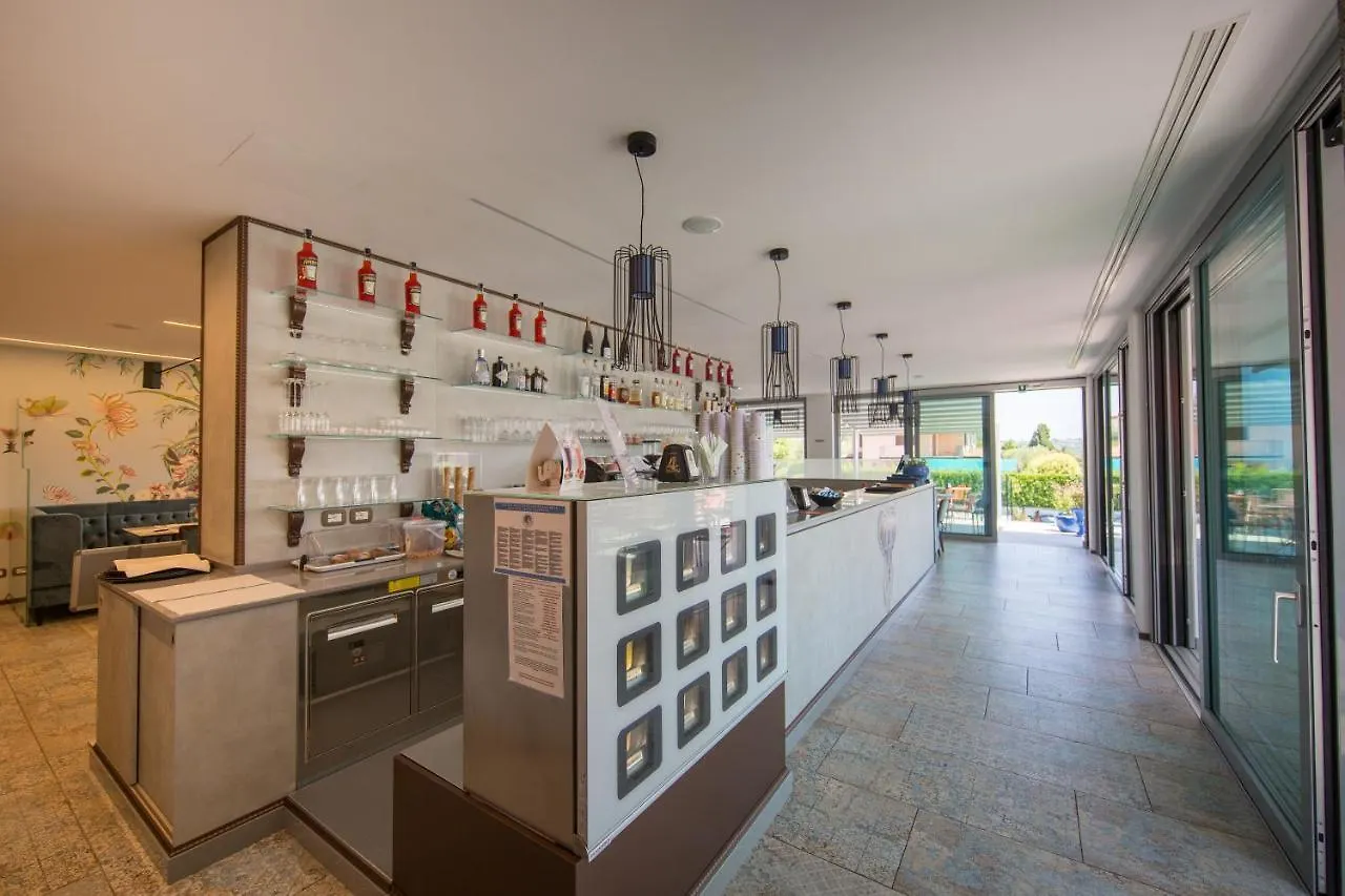 Apparthotel San Sivino Manerba del Garda 3*,  Italien